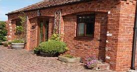 fishing holidays in Lincolnshire Kingfisher Cottage