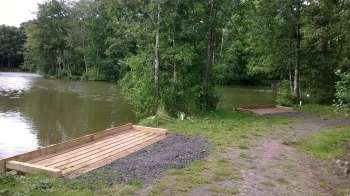 Double pegs Top Barn Fishery Worcestershire